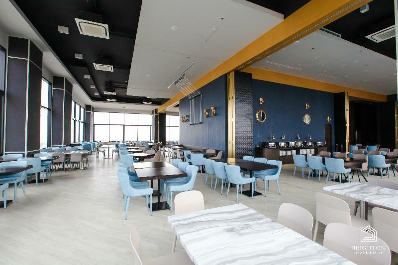 Brighton Grand Hotel Pattaya - Sha Extra Plus Luaran gambar The 360° Restaurant